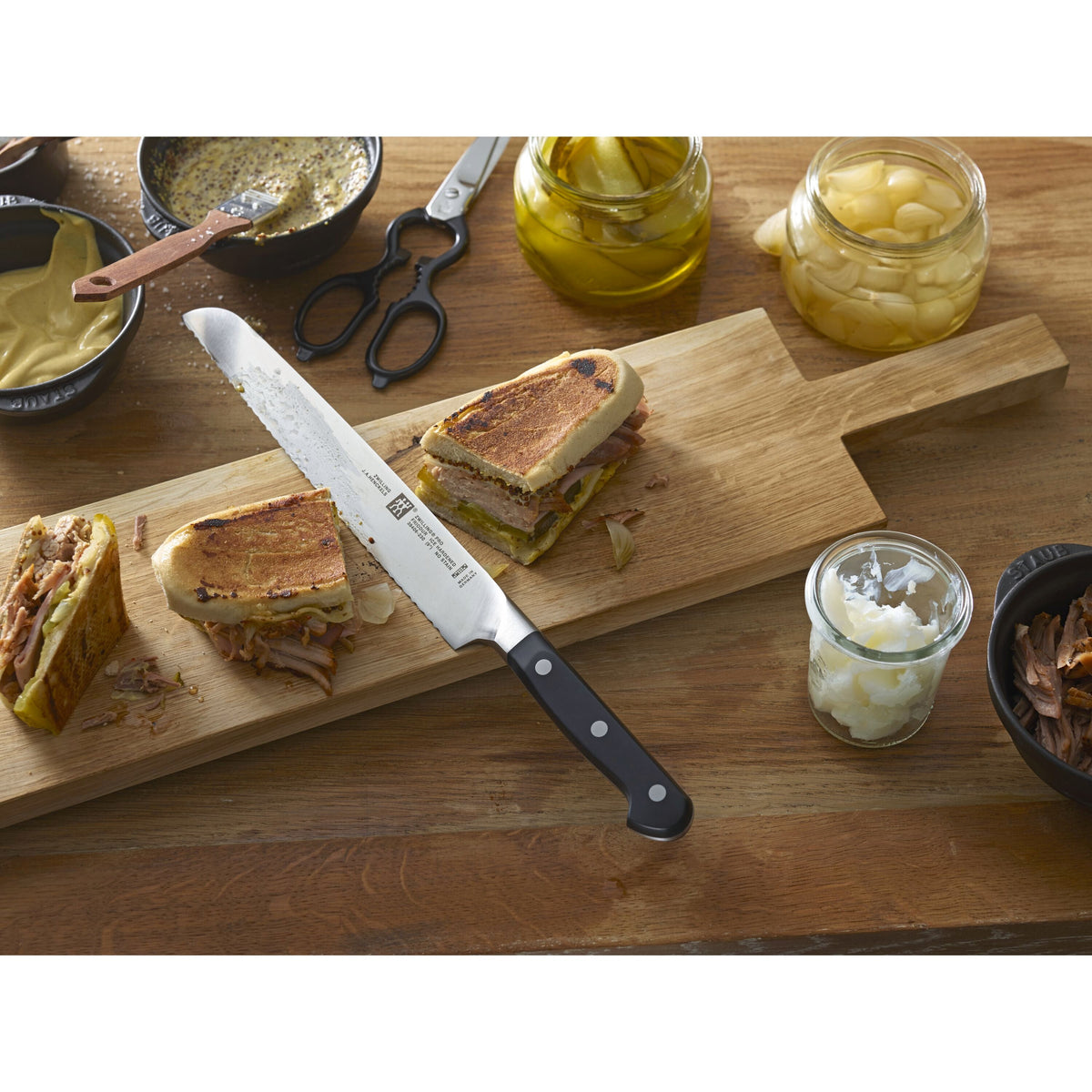 ZWILLING Pro 9-inch, Bread Knife - Factory Second