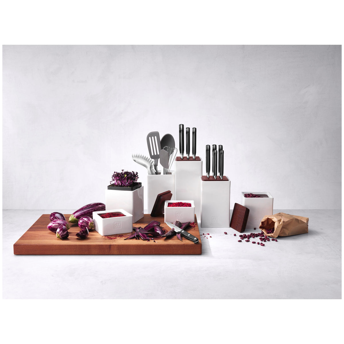 ZWILLING Ceramic Storage 2.5 qt, Ceramic, X-Large Box With Knife Lid