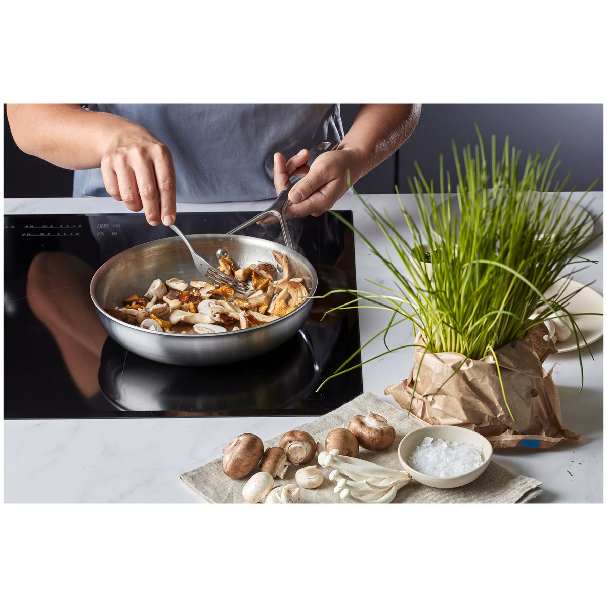 Demeyere Essential 5 11-inch, 18/10 Stainless Steel, Fry Pan