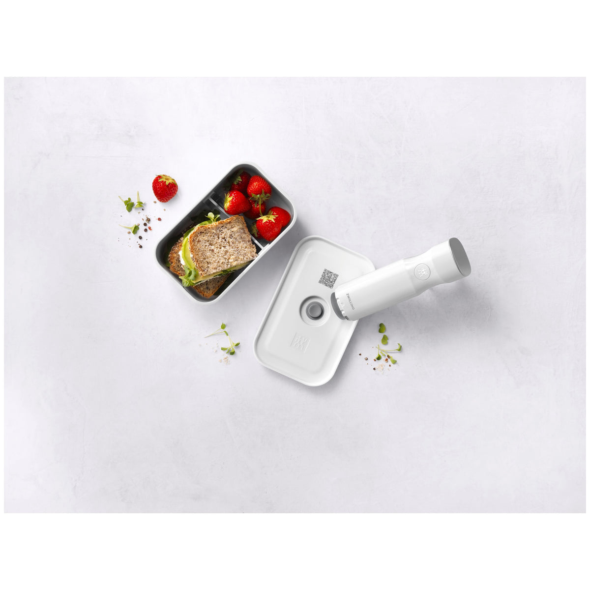ZWILLING Fresh & Save M, Vacuum Lunch Box, Plastic