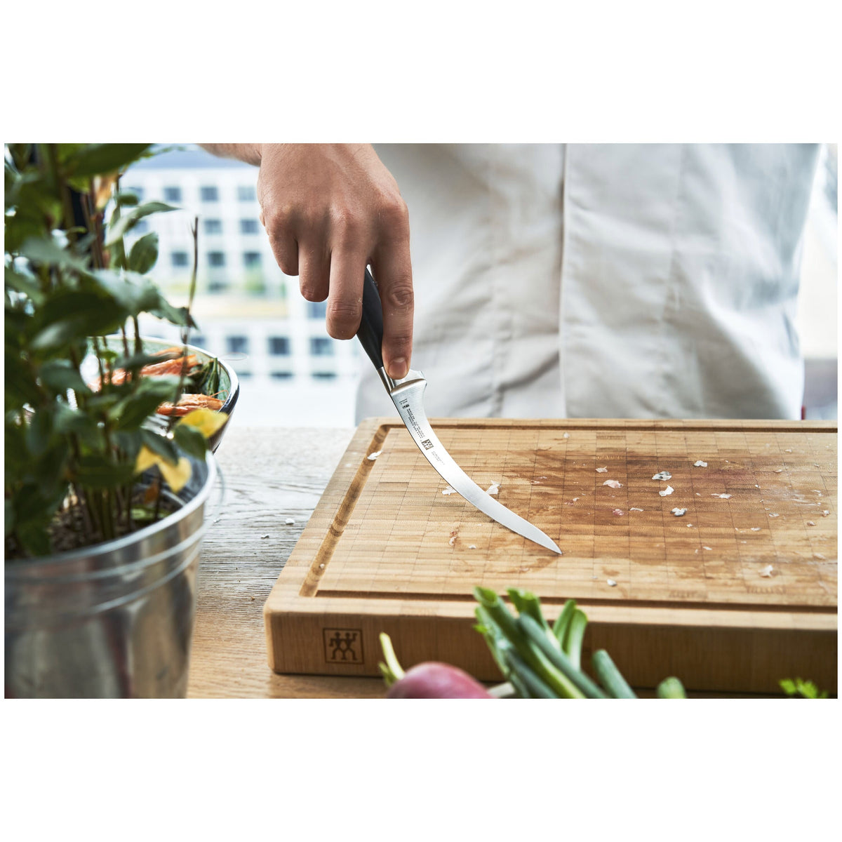 ZWILLING Four Star Filleting Knife 7 inch