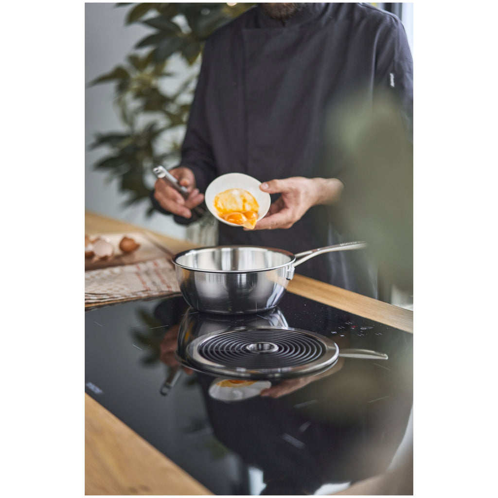 Demeyere Industry 5 2 qt Saucier, 18/10 Stainless Steel