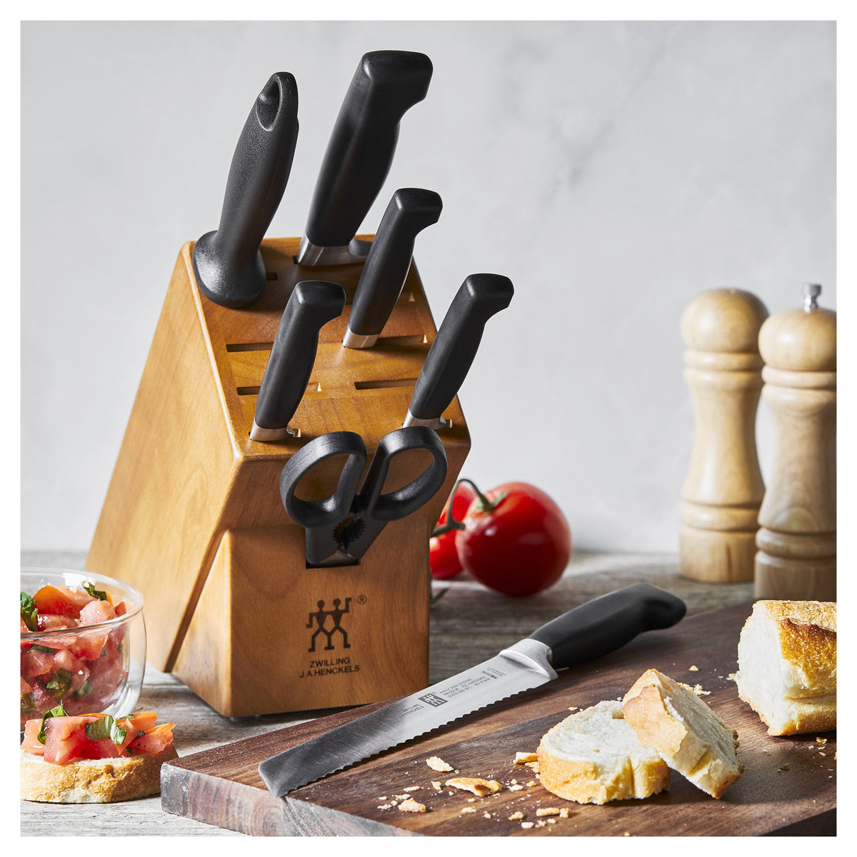 ZWILLING Four Star 8-pc, Knife block set