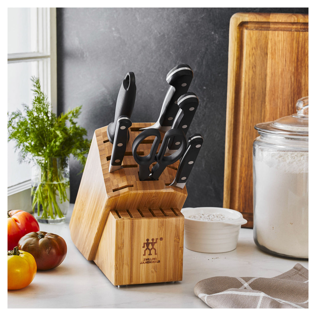 ZWILLING Pro 7-pc, Knife block set