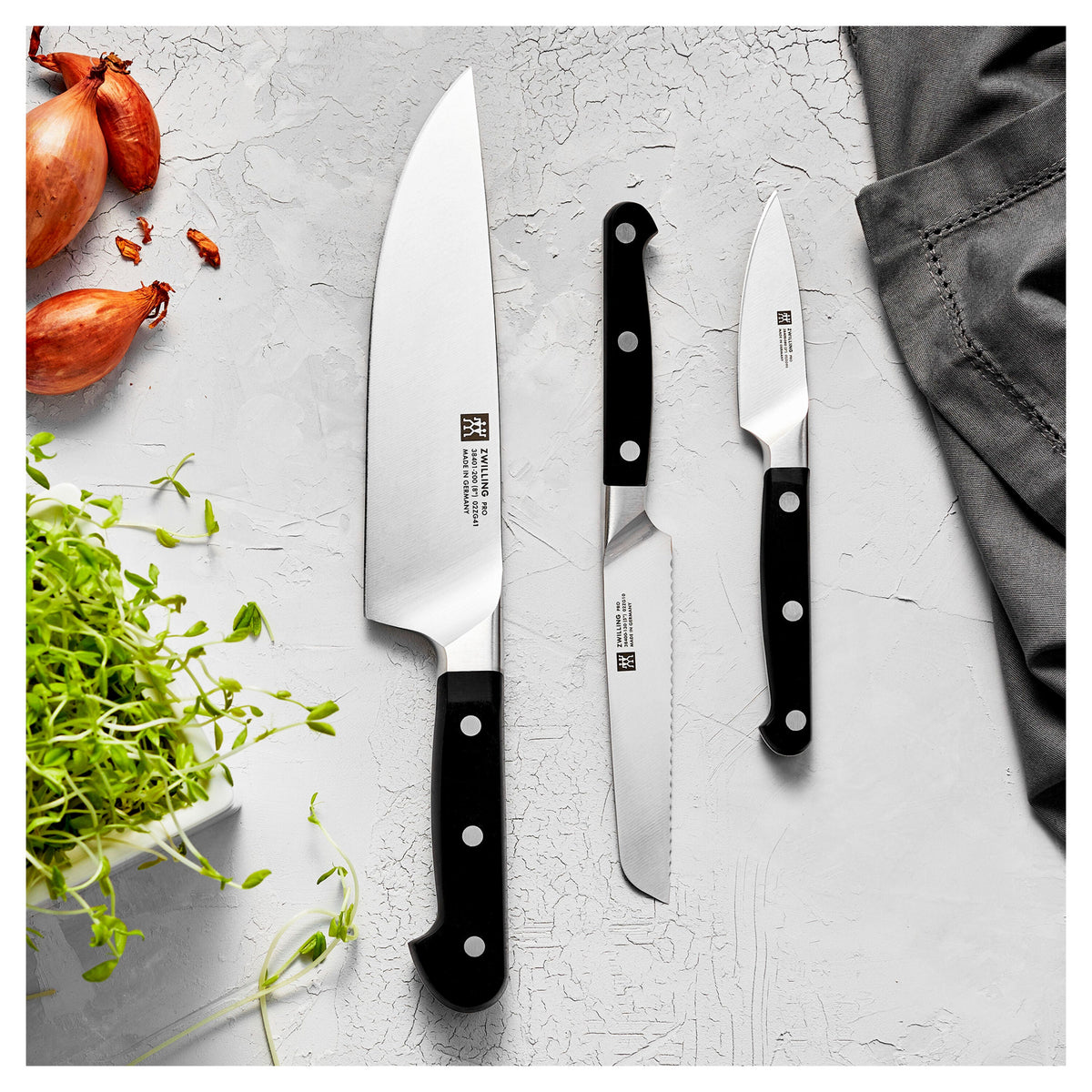 ZWILLING Pro 3-pc, Starter Knife Set