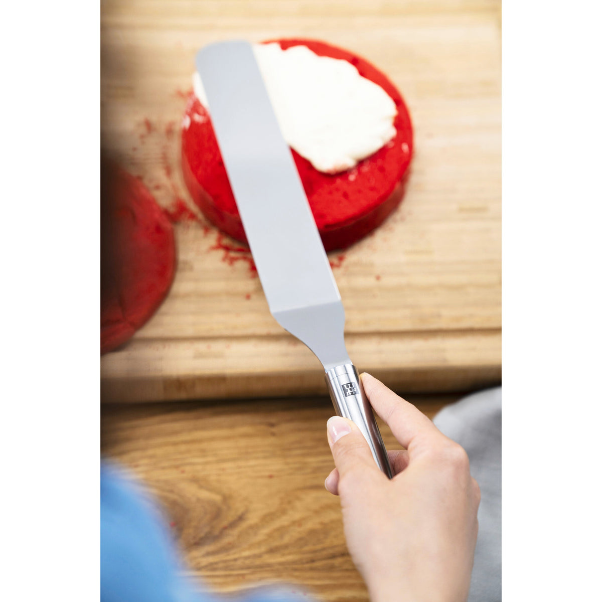 ZWILLING Pro Tools 15.75 inch Icing Spatula, 18/10 Stainless Steel