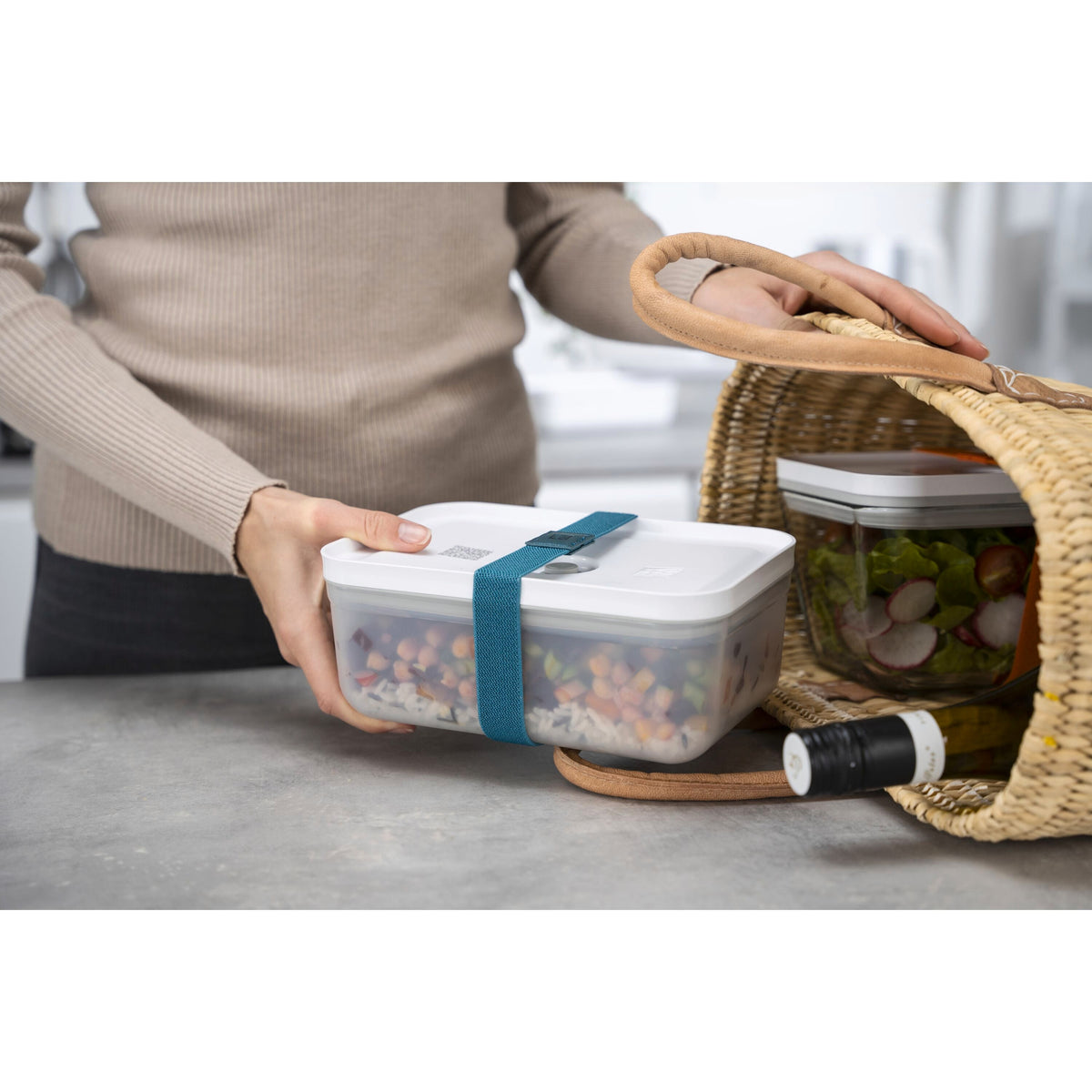 ZWILLING Fresh & Save L, Vacuum Lunch Box, Plastic