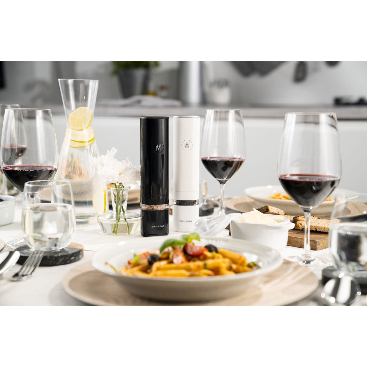 ZWILLING Enfinigy Electric Salt/Pepper Mill Set