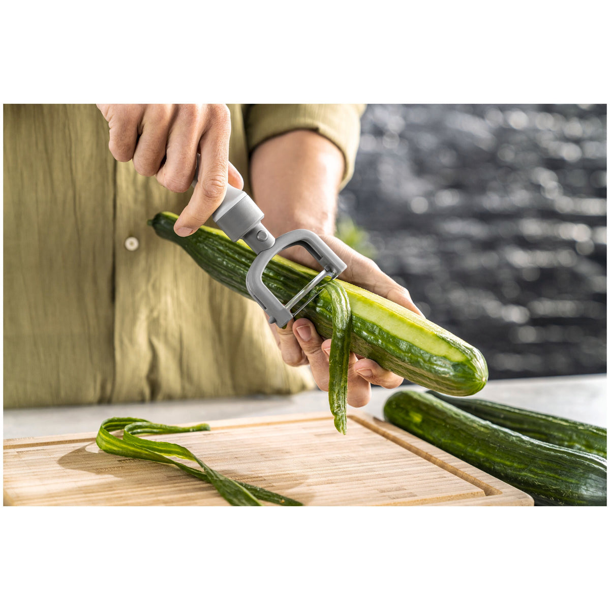 ZWILLING Z-Cut 2-in-1 peeler