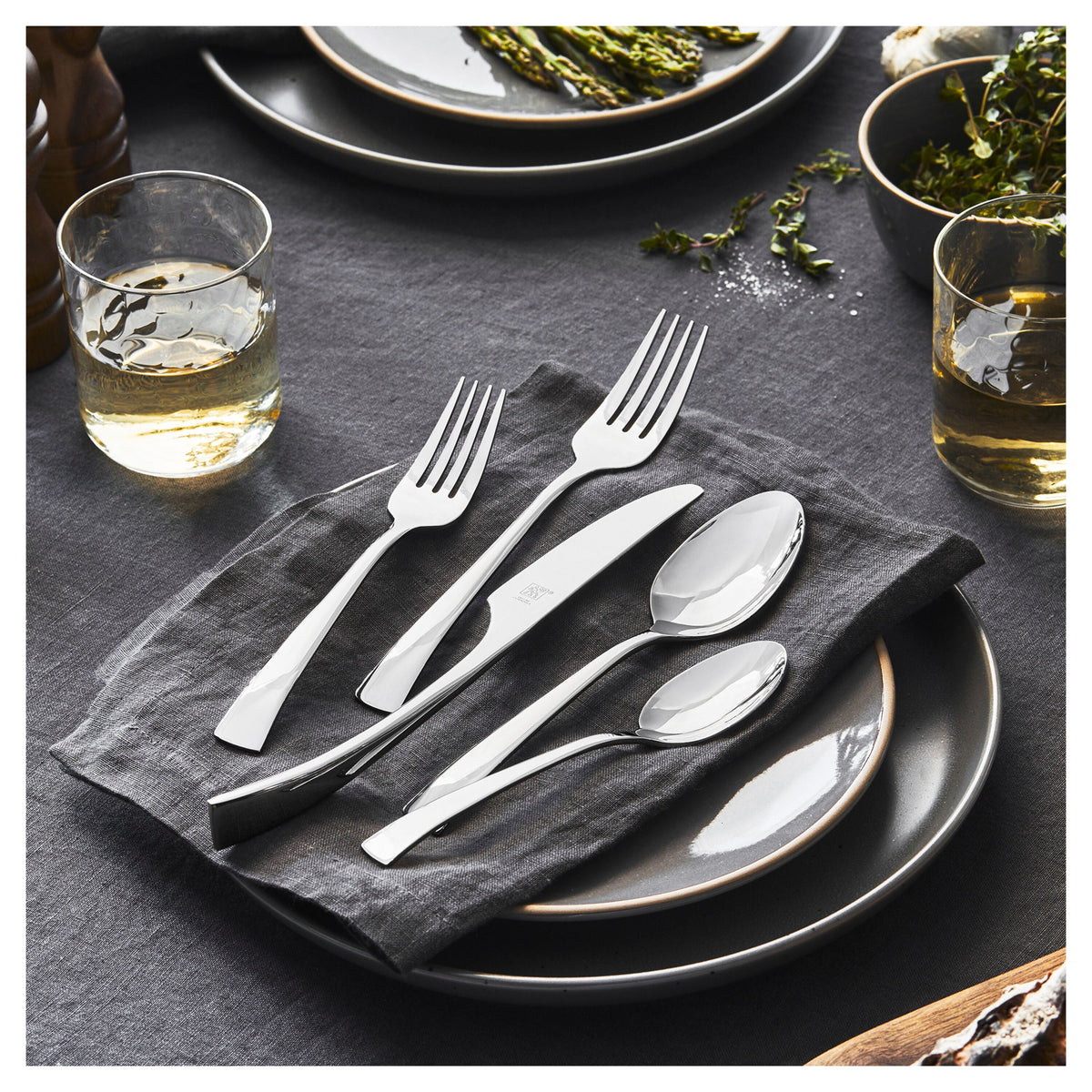 ZWILLING Bellasera (polished) 45-pc Flatware Set, 18/10 Stainless Steel