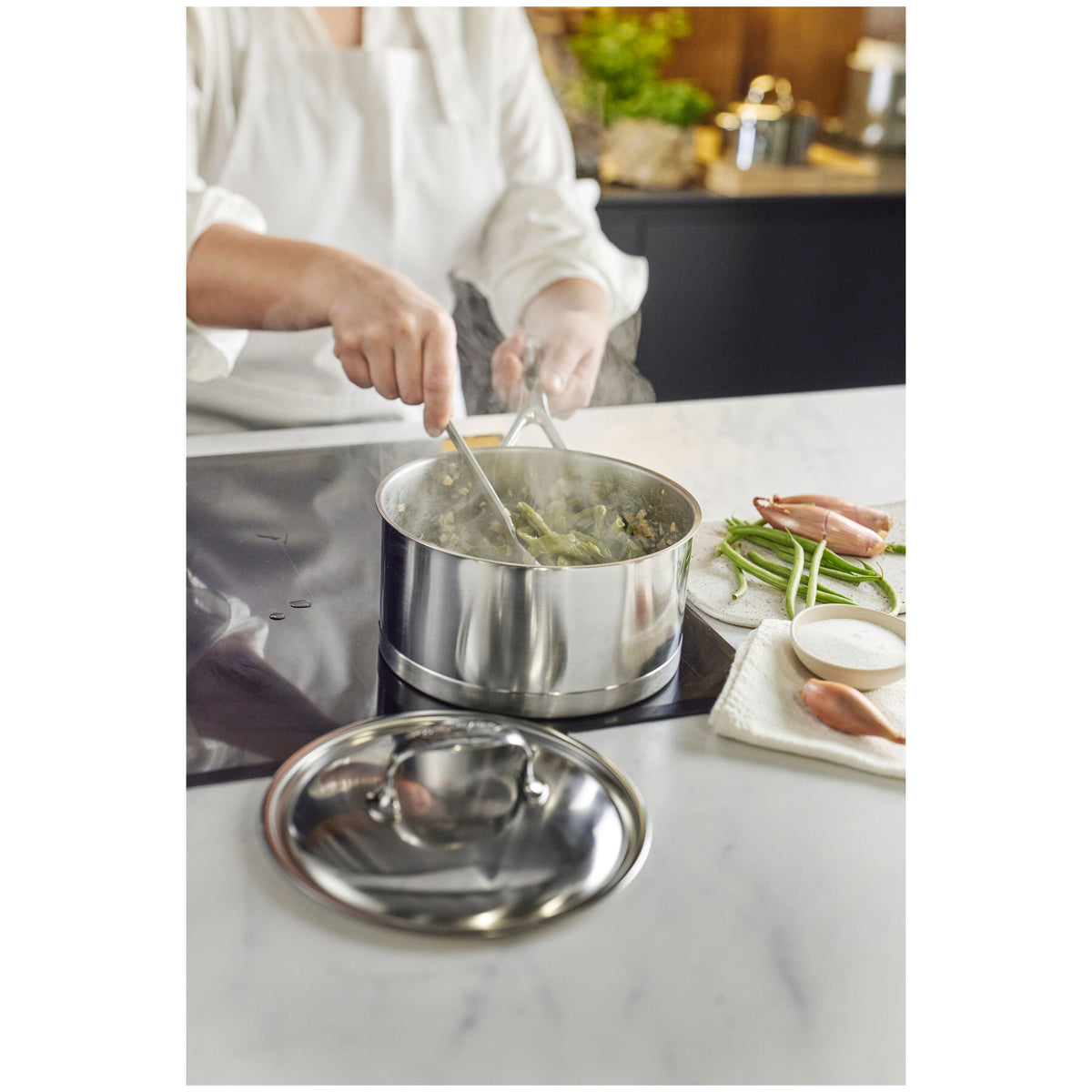 Demeyere Atlantis 1.6 qt Sauce Pan With Lid, 18/10 Stainless Steel