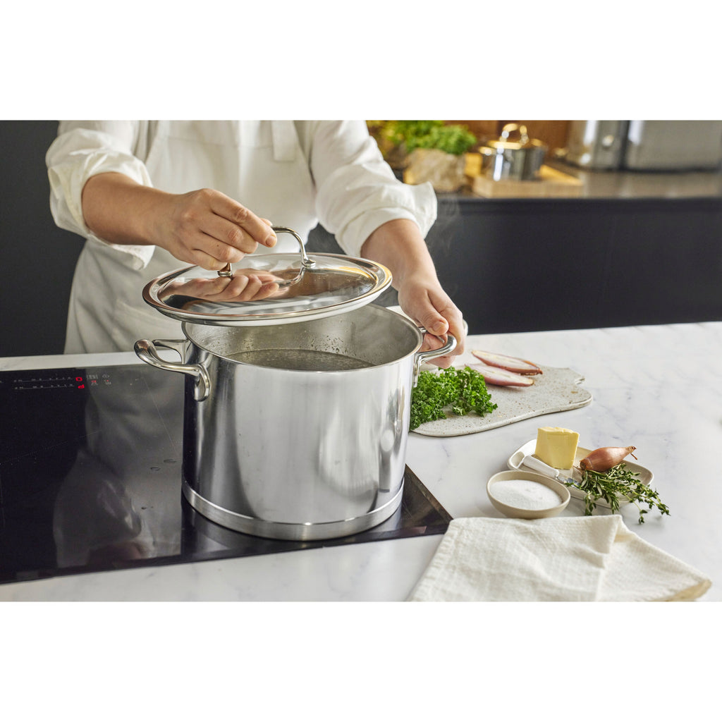 Demeyere Atlantis 8.5 qt Stock Pot With Lid, 18/10 Stainless Steel