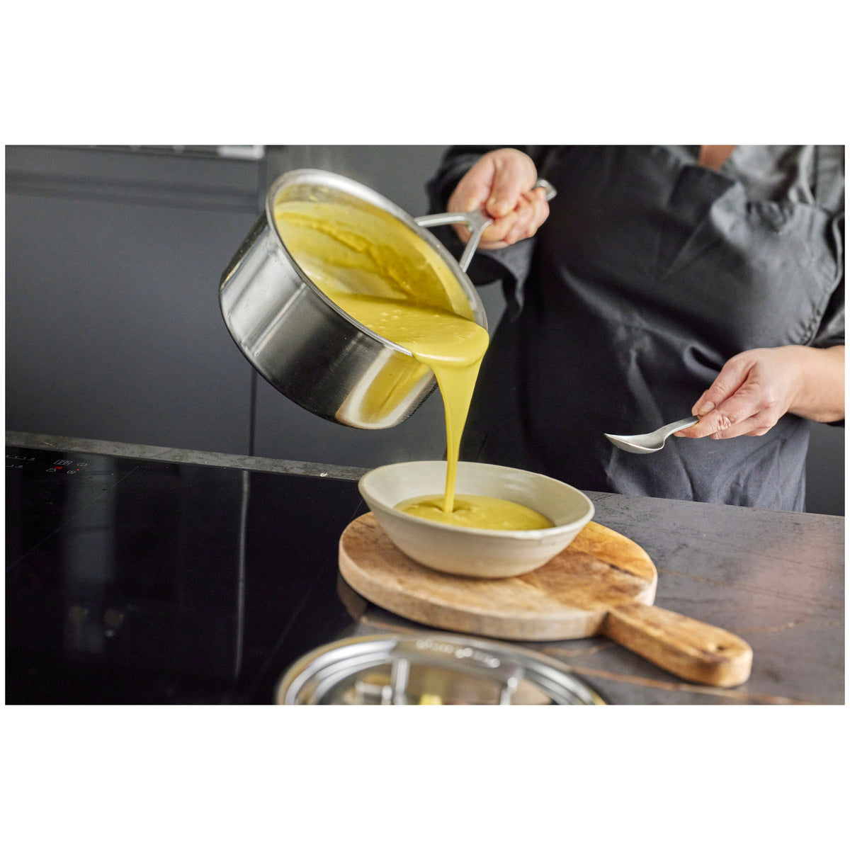 Demeyere Industry 5 3.2 qt Sauce Pan With Lid, 18/10 Stainless Steel