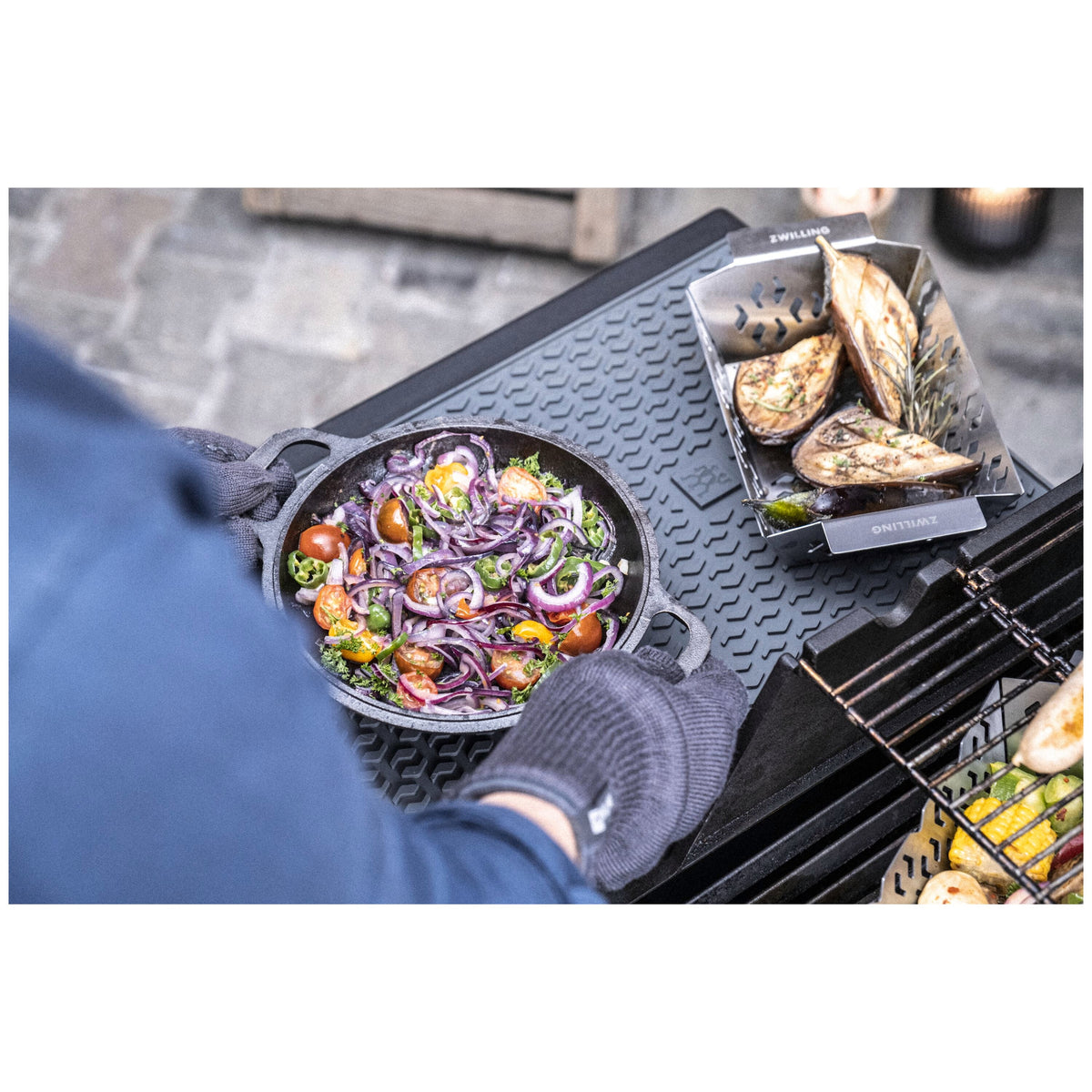 ZWILLING BBQ+ Protection mat, 45 cm x 31 cm, silicone