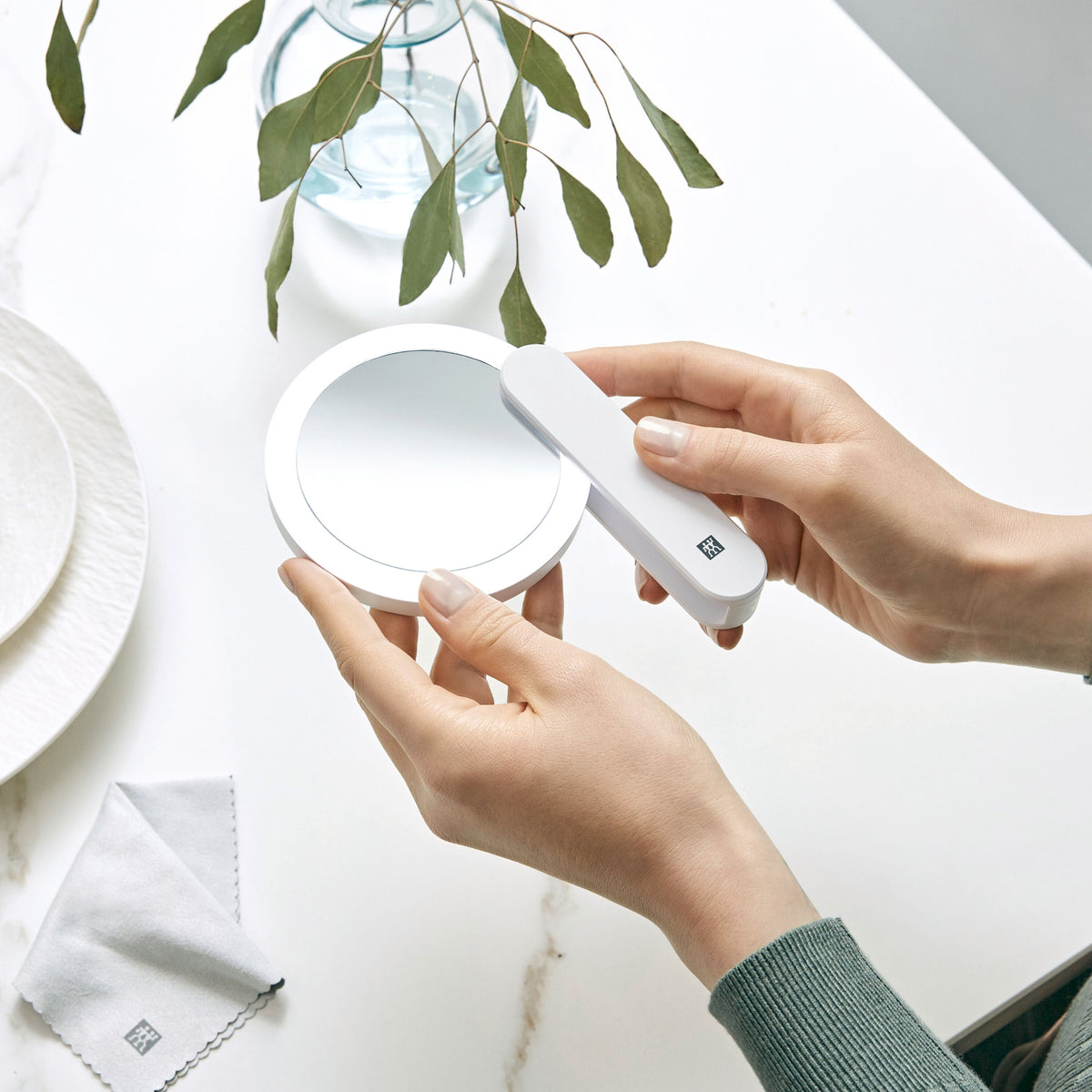 ZWILLING PREMIUM LED Cosmetic Mirror Rechargeable