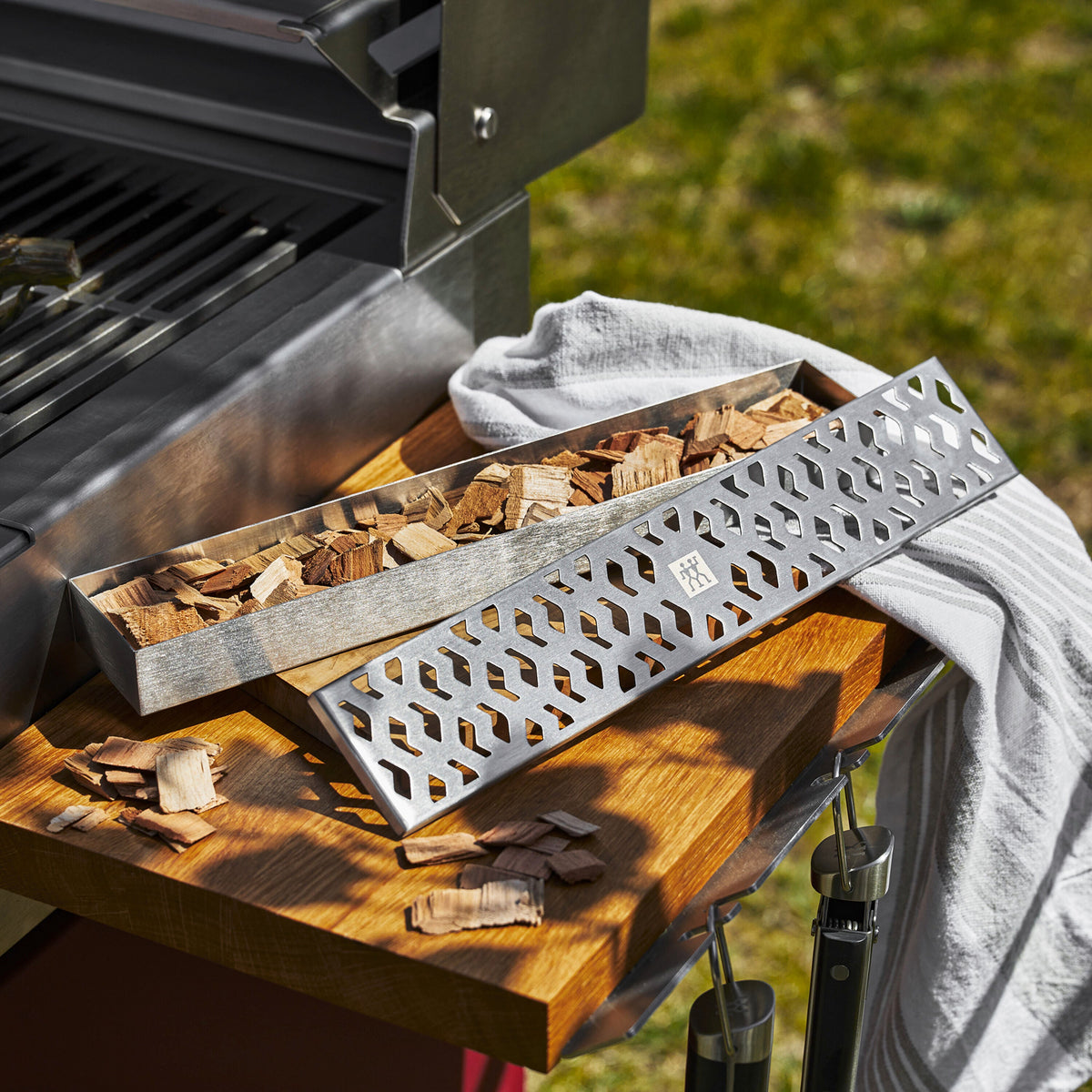 ZWILLING BBQ+ Grill Smoker Box, 18/10 Stainless Steel