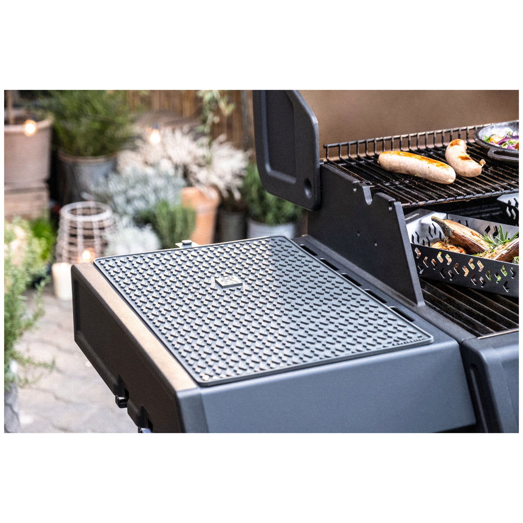 ZWILLING BBQ+ 3-pc Mat And Gloves Set, Silicone