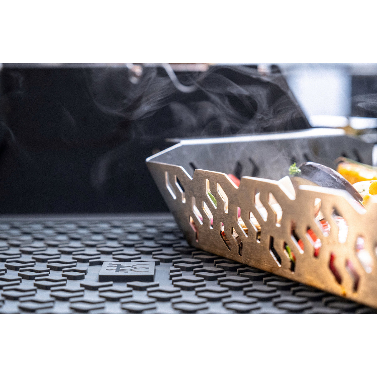 ZWILLING BBQ+ 3-pc Mat And Gloves Set, Silicone