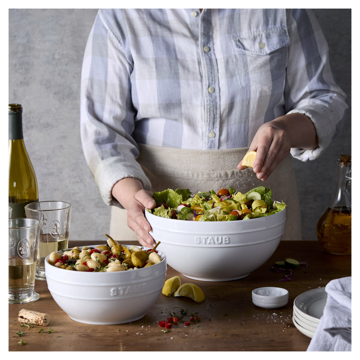 Staub Stoneware 2-pc, Large Mixing Bowl Set