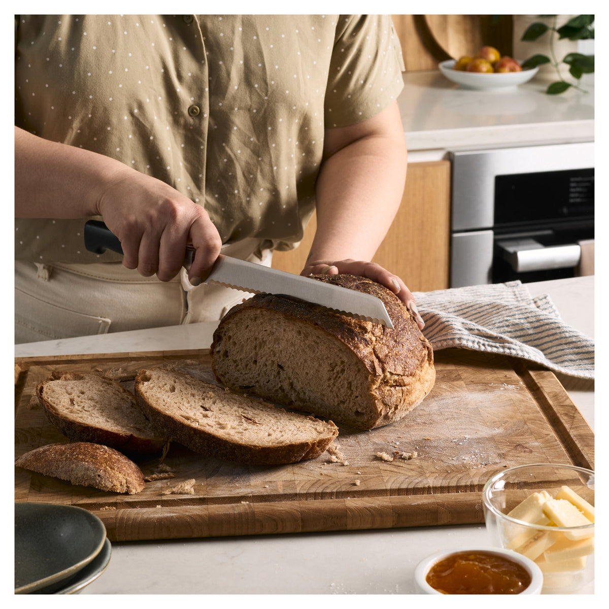 ZWILLING Four Star Bread knife 8 inch, serrated edge