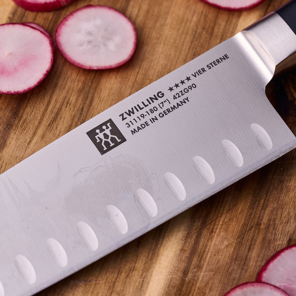 ZWILLING Four Star Santoku 7 inch, hollow edge