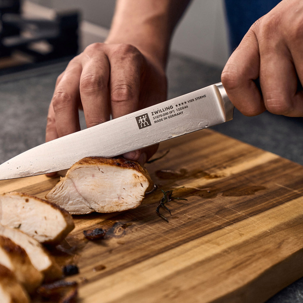 ZWILLING Four Star Carving knife 6 inch, fine edge