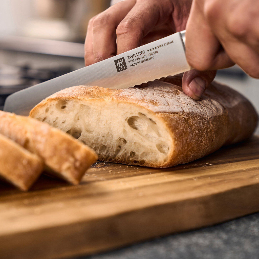 ZWILLING Four Star Bread knife 8 inch, serrated edge