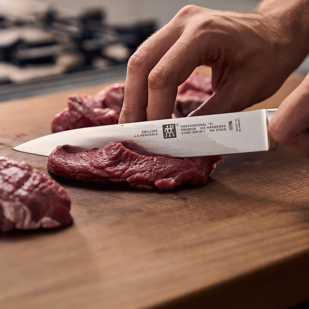ZWILLING Professional S 8-inch, Slicing/Carving Knife