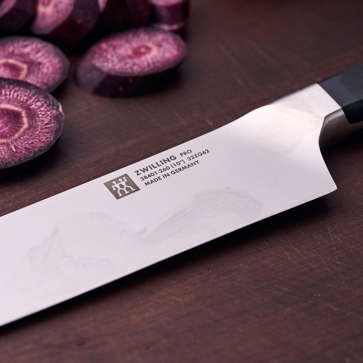 ZWILLING Pro 6-inch, Chef's Knife