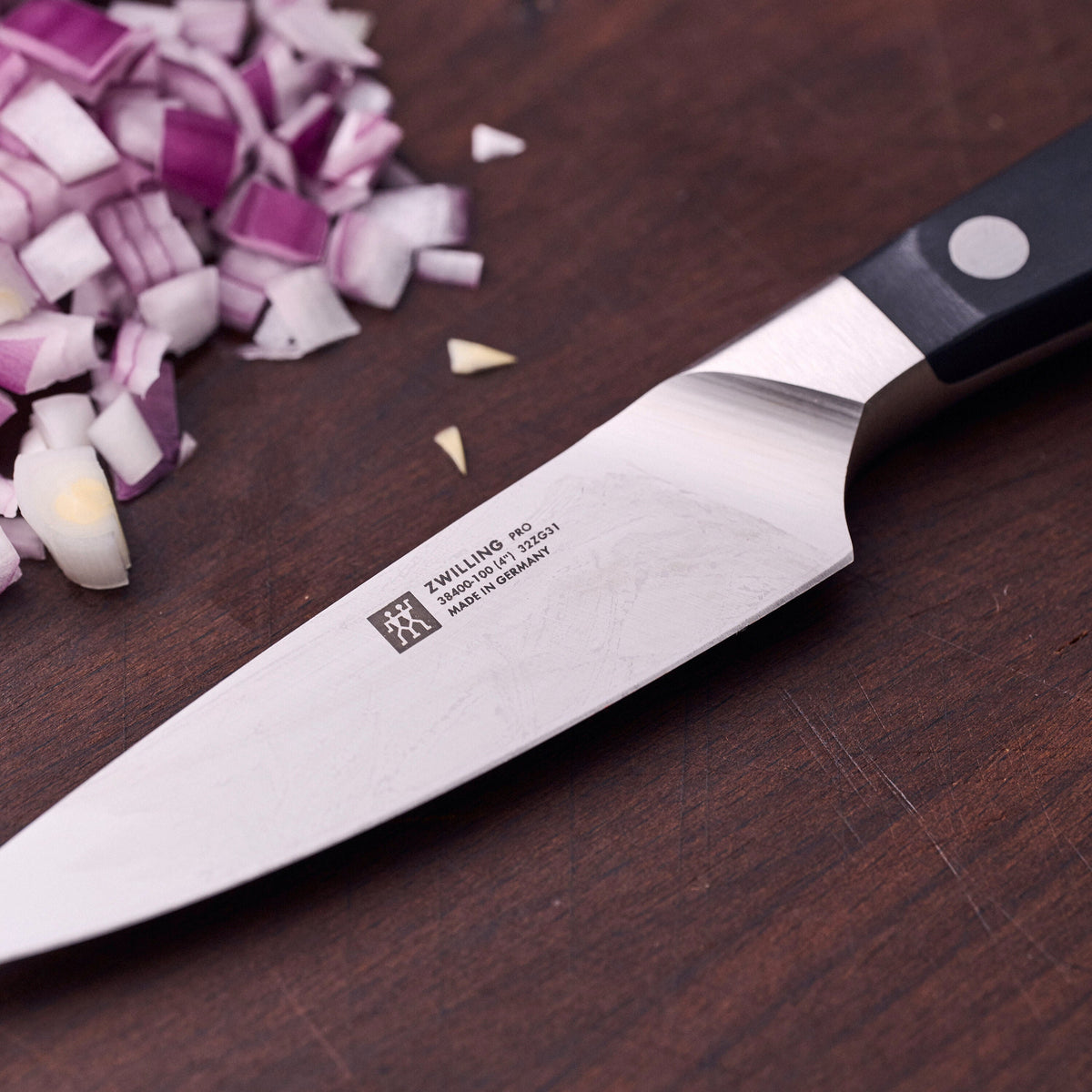 ZWILLING Pro 4-inch, Paring Knife