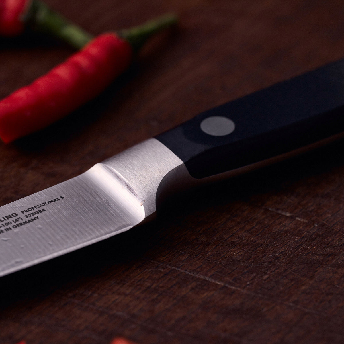 ZWILLING Professional S 4-inch, Paring Knife