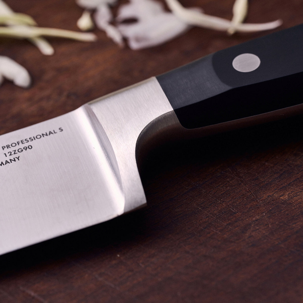 ZWILLING Professional S 6-inch, Chef's Knife