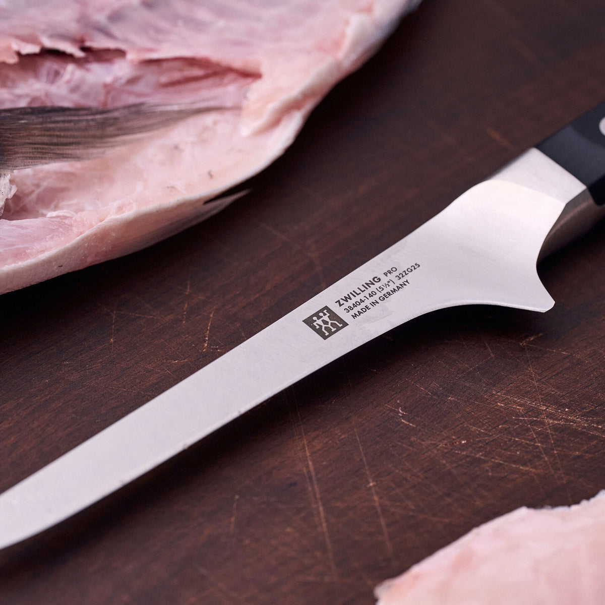 ZWILLING Pro 5.5-inch, Flexible Boning Knife