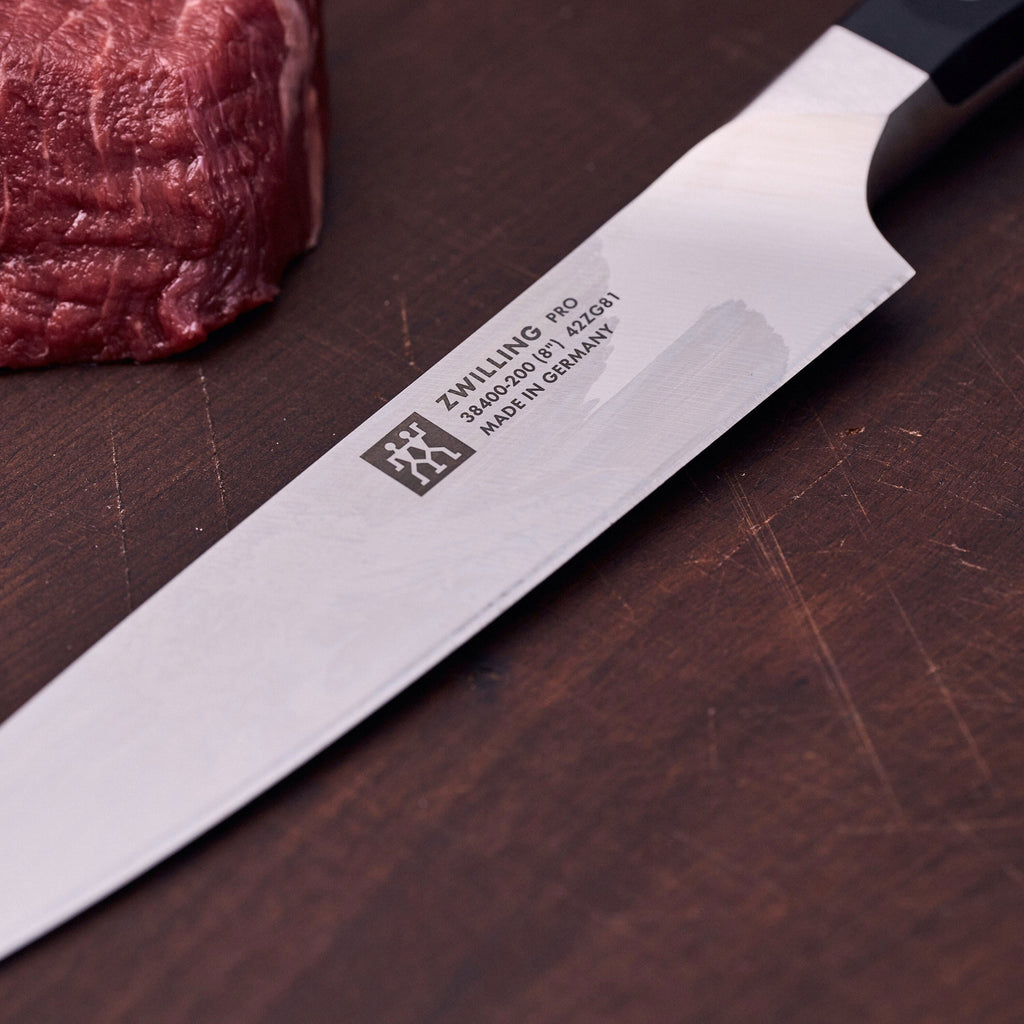 ZWILLING Pro 8-inch, Slicing/Carving Knife