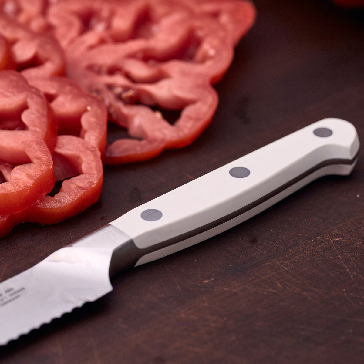 ZWILLING Pro le blanc 5-inch Utility Knife, Serrated Edge