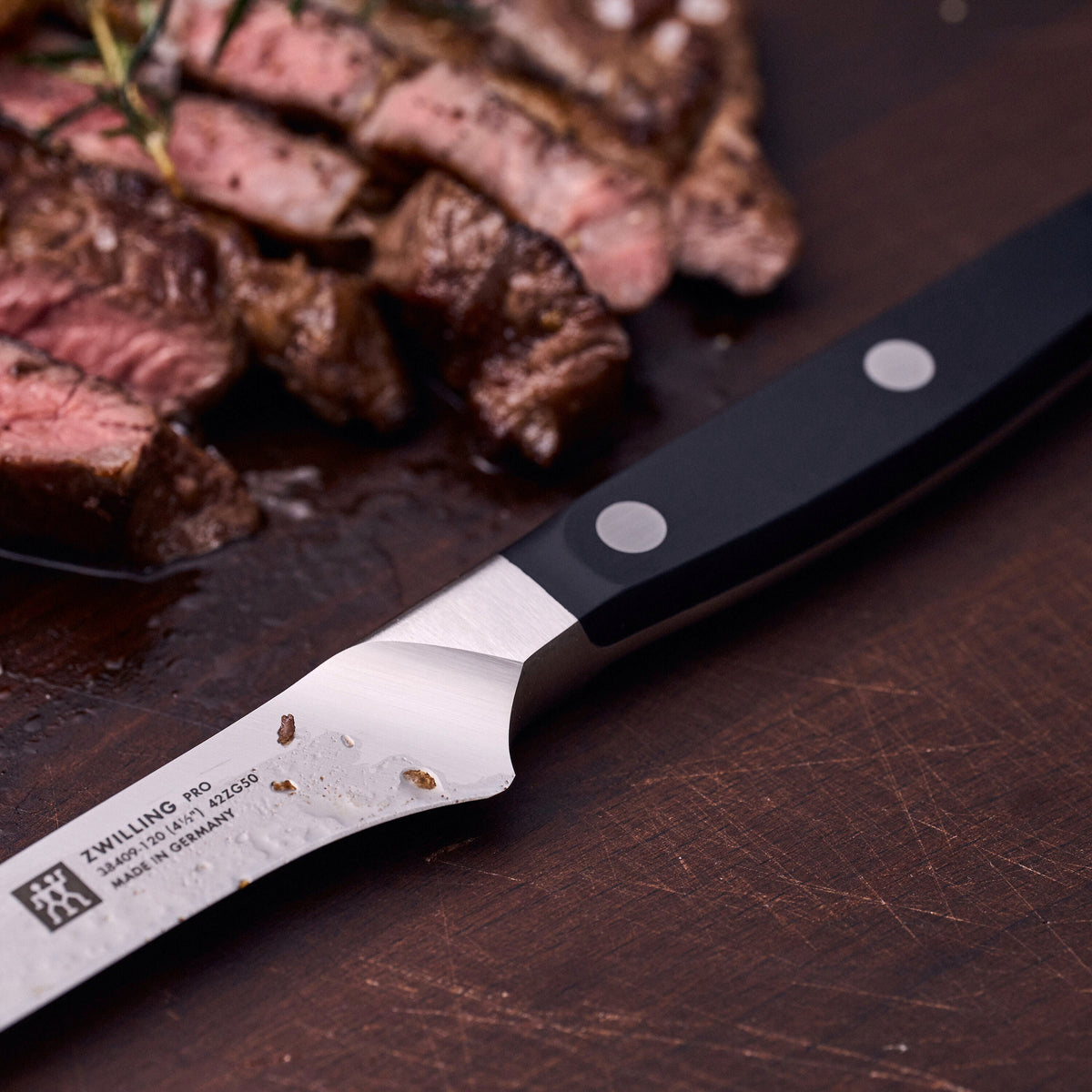 ZWILLING Pro 4.5-inch, Steak Knife