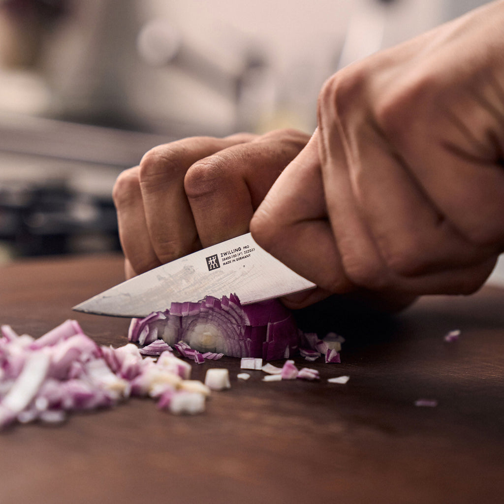 ZWILLING Pro 4-inch, Paring Knife