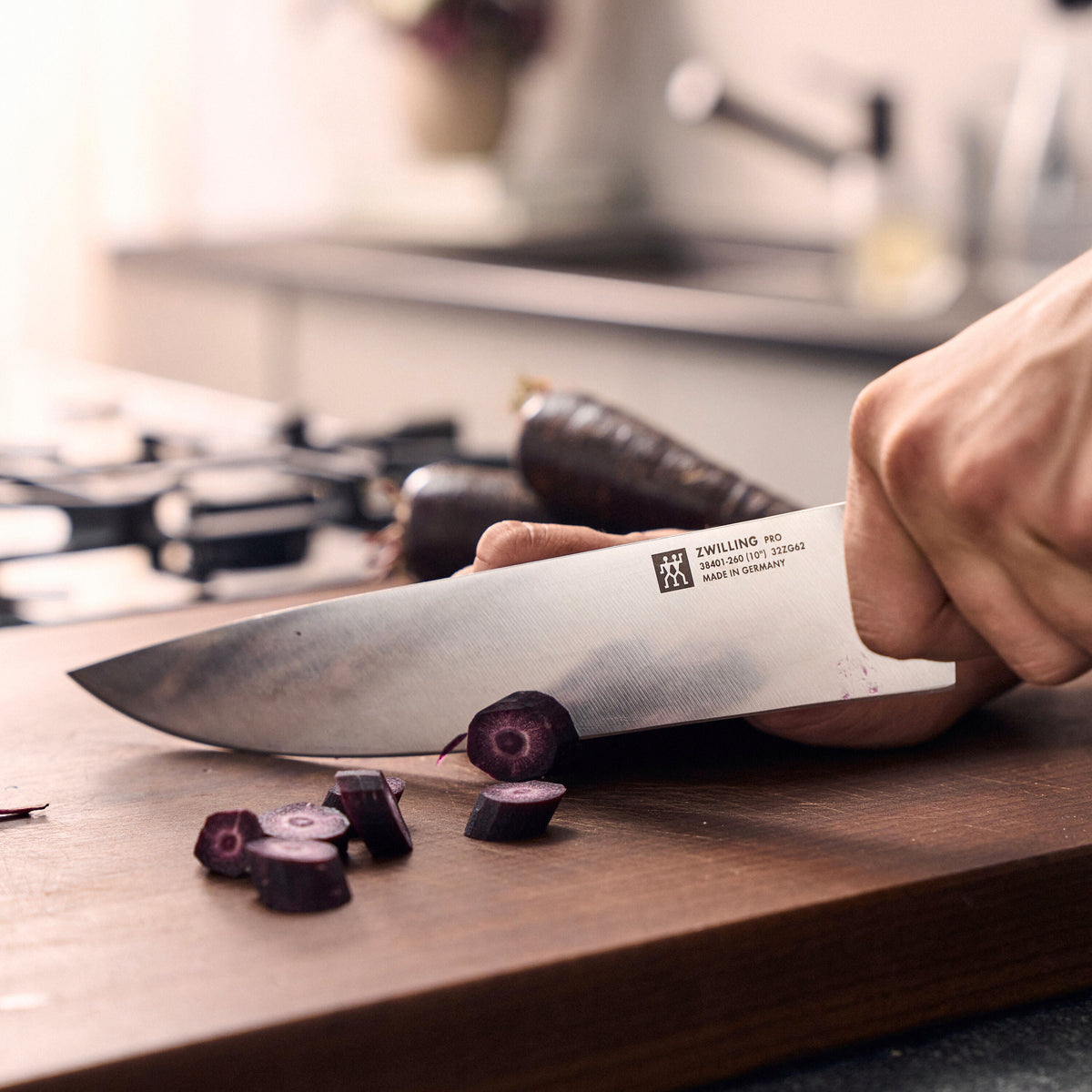 ZWILLING Pro 6-inch, Chef's Knife