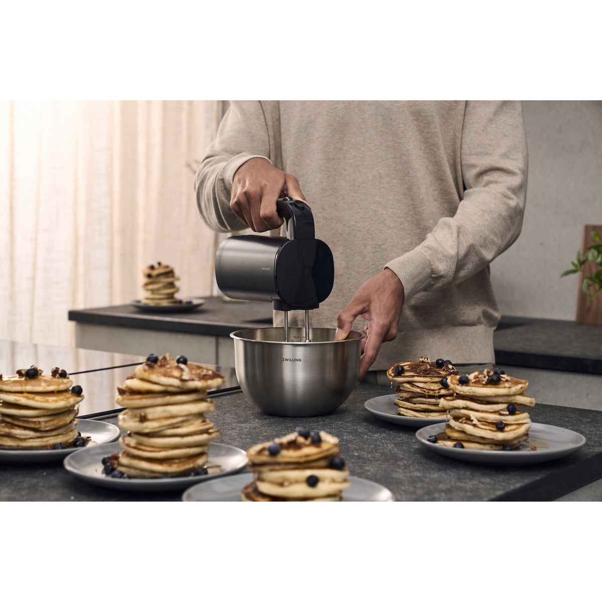 ZWILLING XTEND Cordless Hand Mixer