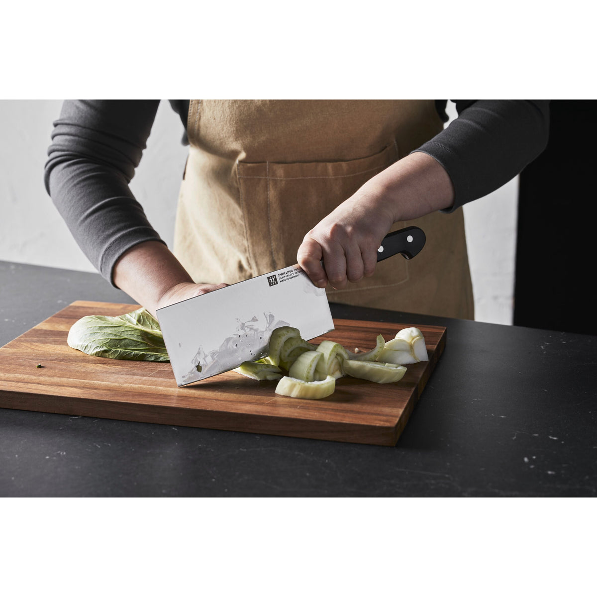 ZWILLING Pro 7-inch, Chinese Chef's Knife/Vegetable Cleaver
