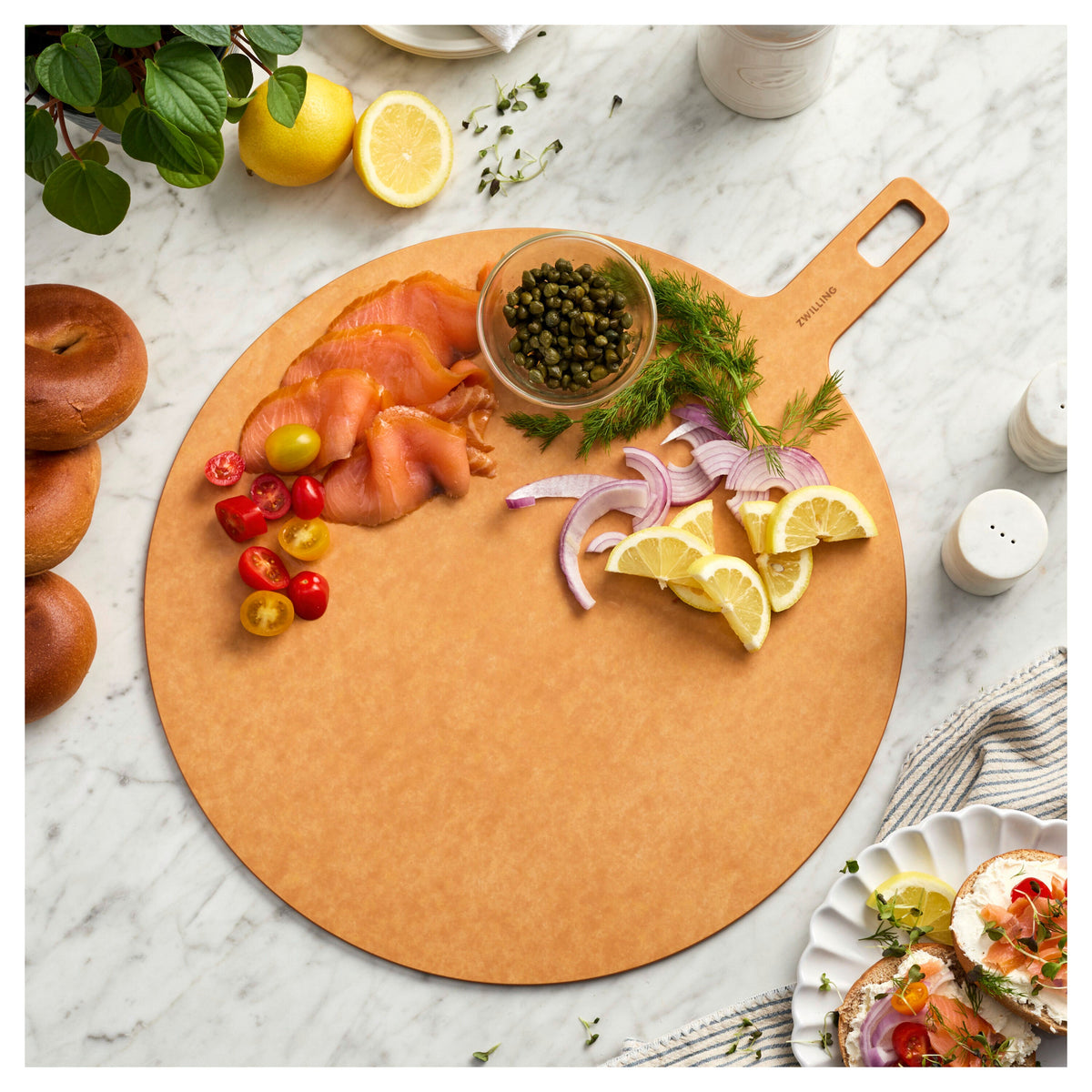 ZWILLING BBQ+ Round Prep And Serving Board