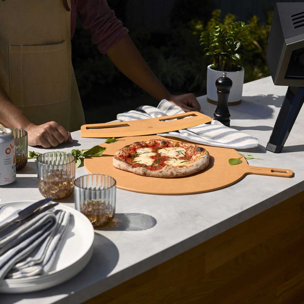 ZWILLING BBQ+ Round Prep And Serving Board
