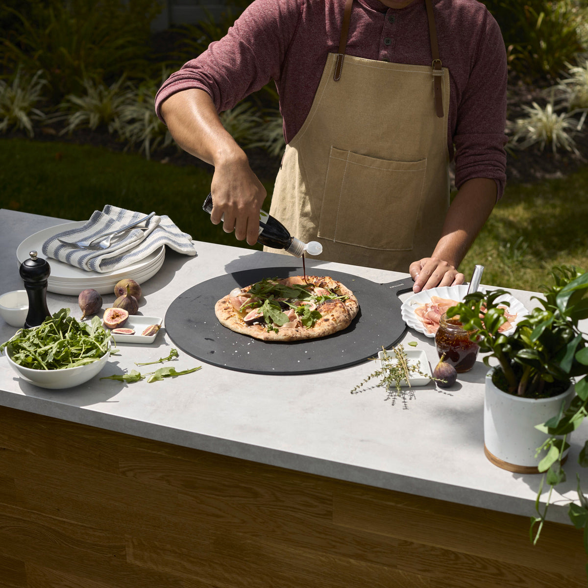 ZWILLING BBQ+ Round Prep And Serving Board