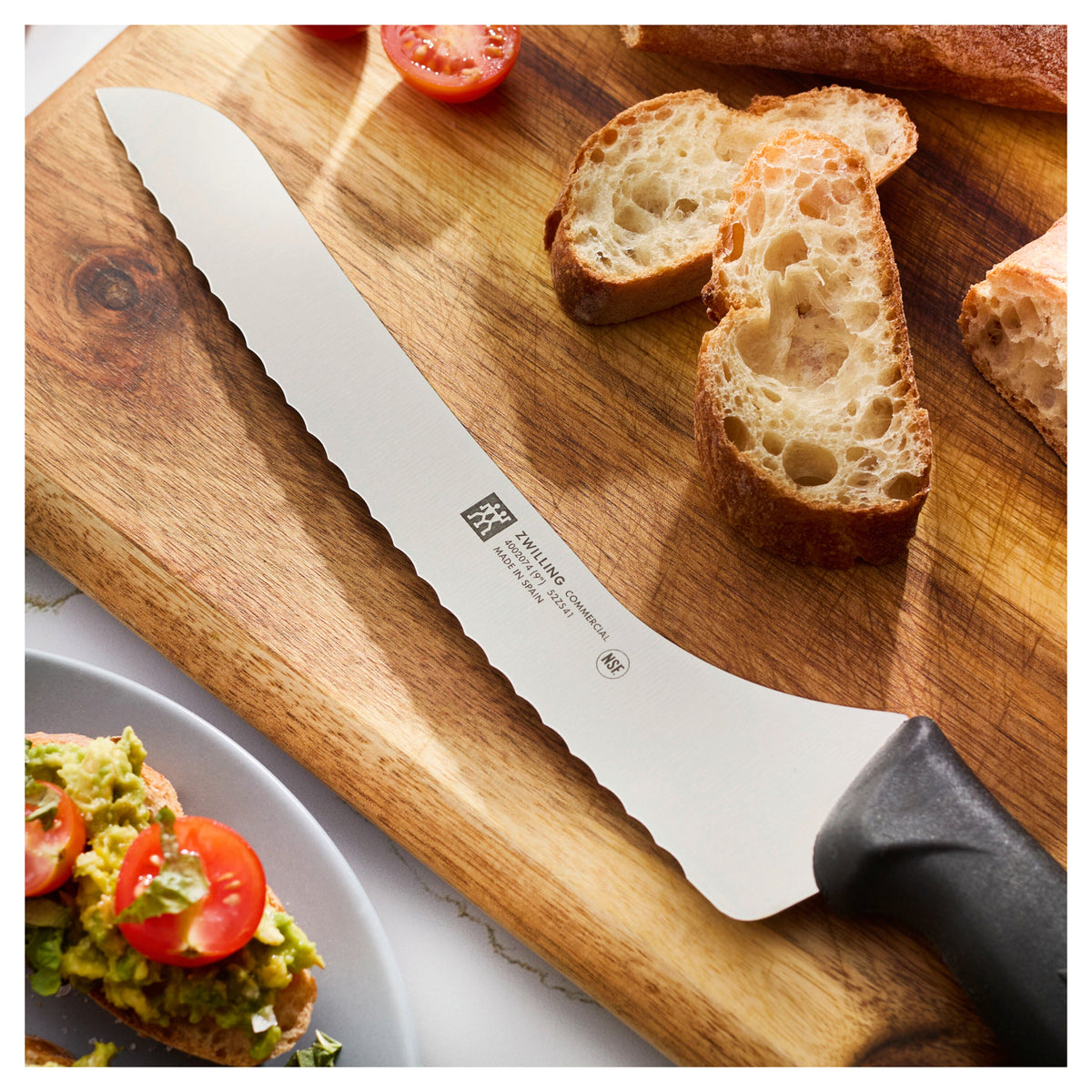 ZWILLING Commercial 8-inch, Bread Knife