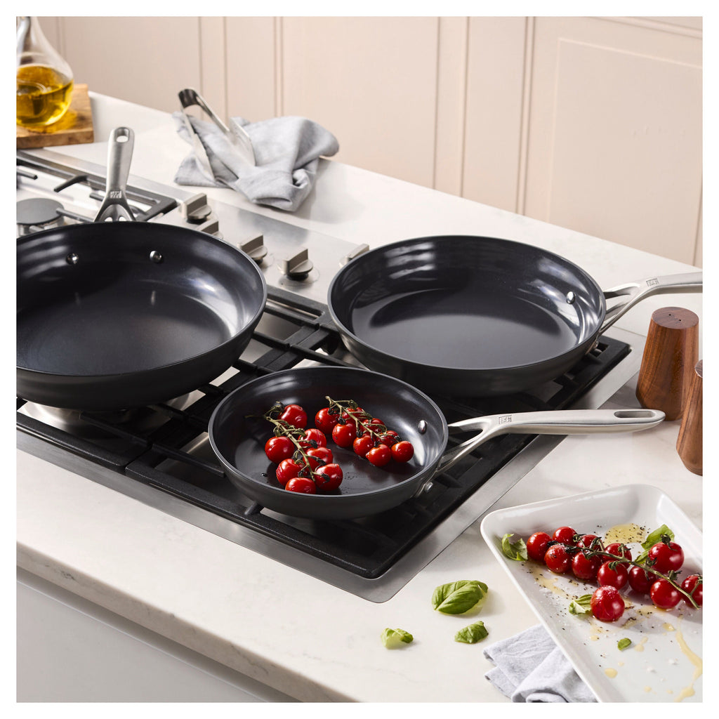 ZWILLING Motion Ceramic 2-pc, Non-stick, Fry Pan Set Ceramic Coating