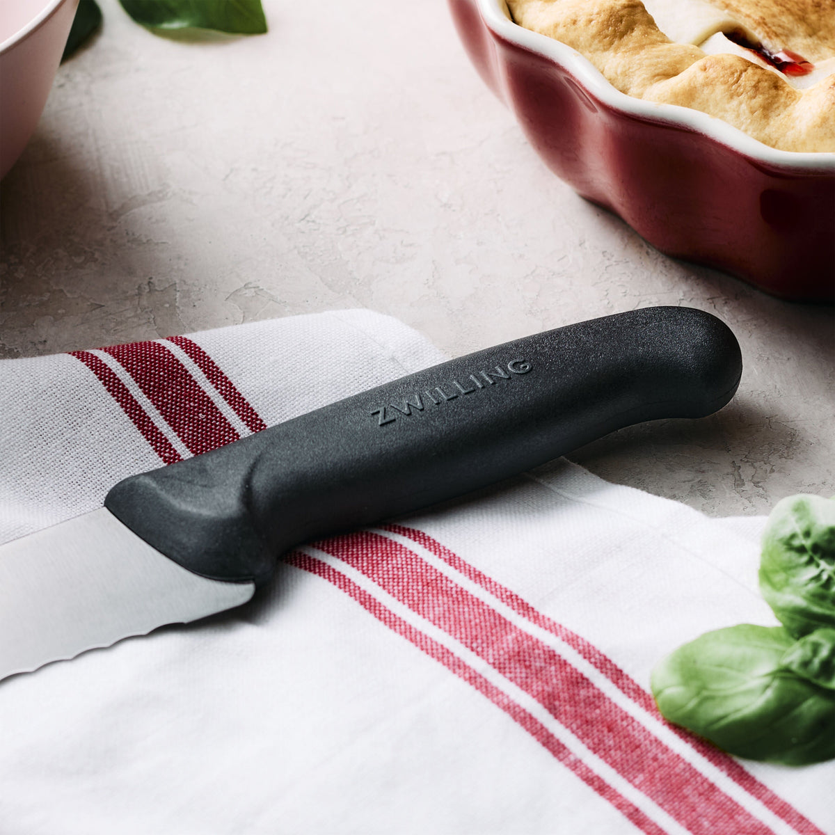 ZWILLING Commercial 8-inch, Bread Knife