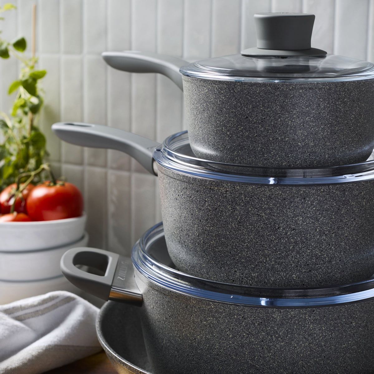 ZWILLING Parma Plus Ceramic 10-pc, Aluminum, Aluminum Ceramic Nonstick Cookware Set Ceramic Coating