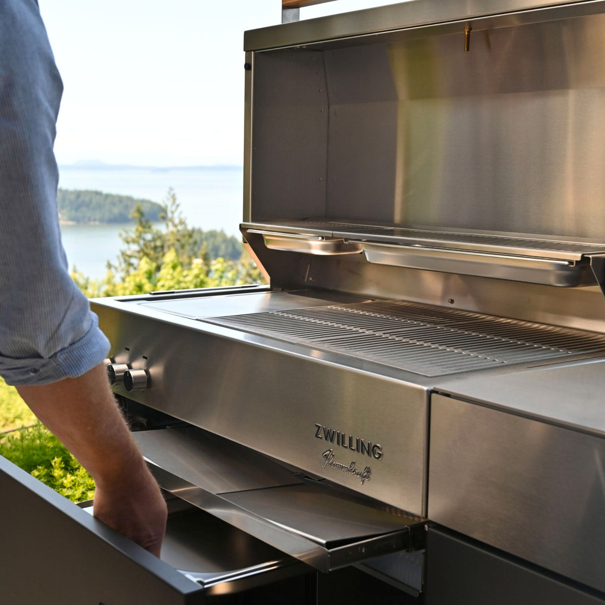 ZWILLING Flammkraft Model D Natural gas grill