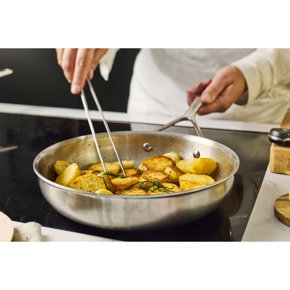Demeyere Essential 5 11-inch, 18/10 Stainless Steel, Fry Pan