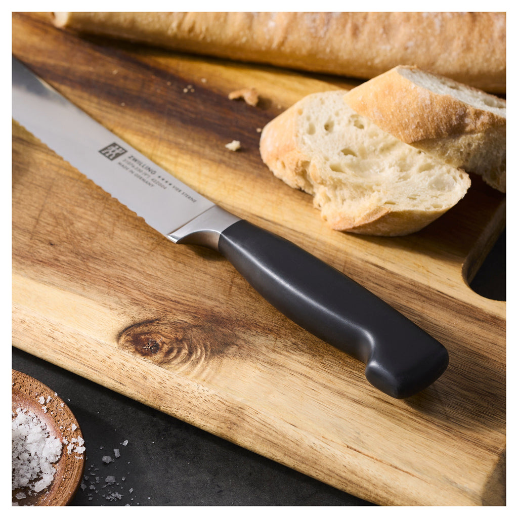 ZWILLING Four Star Bread knife 9 inch, inverted serrated edge